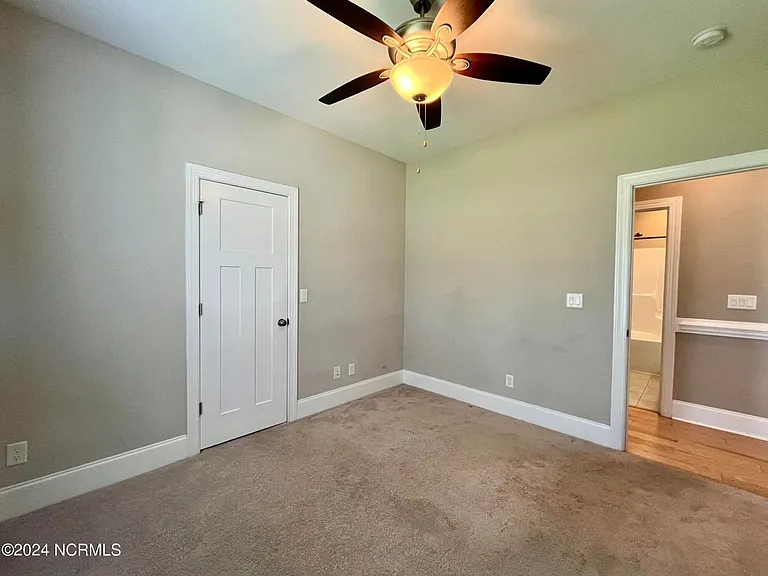 268 Marsh Haven Dr — Photo 15