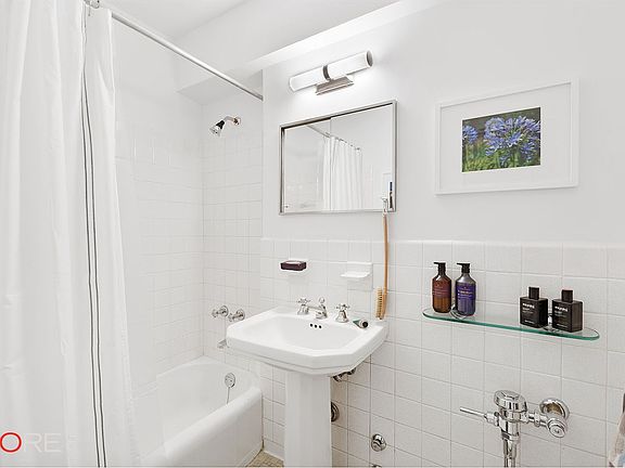 4th image of 42 8th Ave #5F