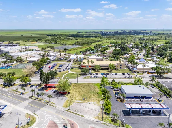 700 Larrimore Road, Pahokee, FL 33476