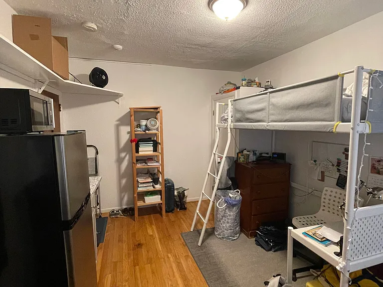 28 S Huntington Ave #102 — Photo 11