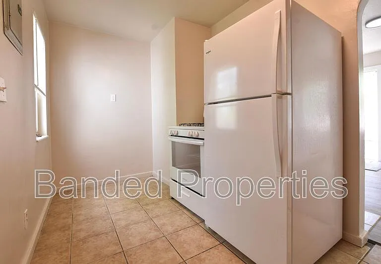 8630-8644 W 2800 S — Photo 5