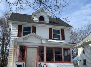51 Nichols St, Rochester, NY 14609
