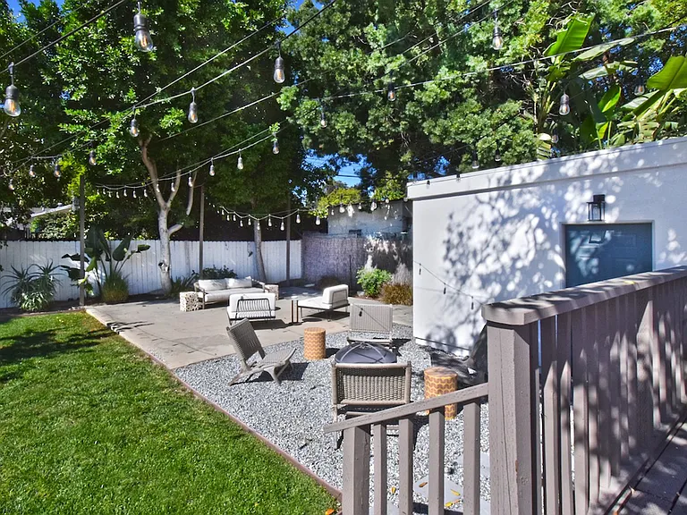 5653 Beck Ave — Photo 45