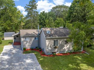 726 Lansing St, Eaton Rapids, MI