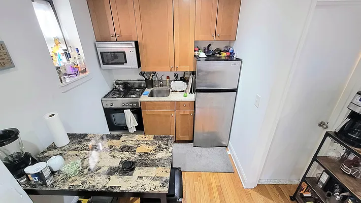 Rented by New York Dwellings LLC | media 16