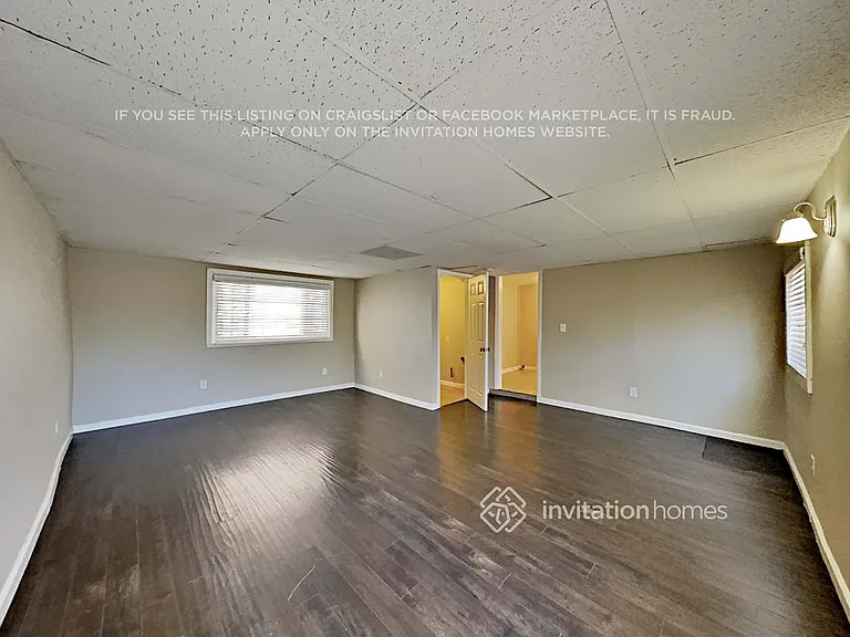 6452 Geyser Ave — Photo 6