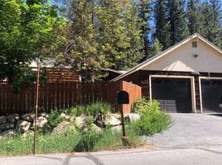 11638 Rocky Ln, Truckee, CA 96161