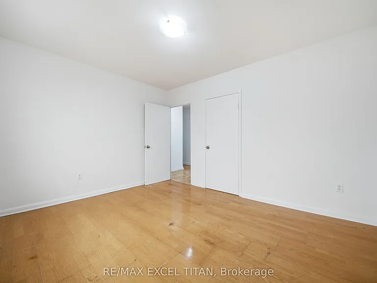4 Hill Heights Rd #305 — Photo 10