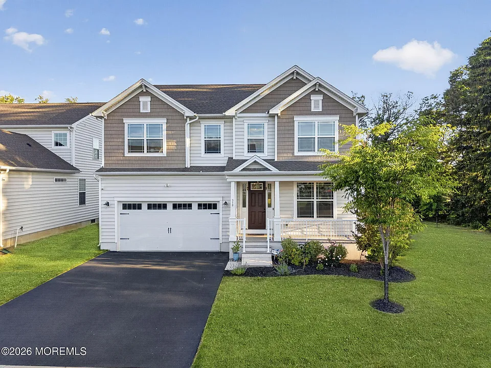 319 Tulip Ct