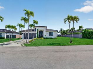 Southern Cove, Miami, FL 33170