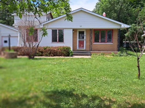 509 12th St N, Wheaton, MN 56296