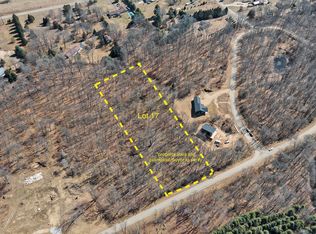 17 Highfield Rd, Three Rivers, MI 49093