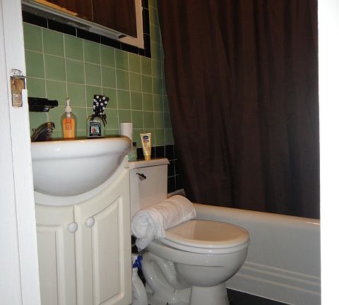 4th image of 401 W 57th St APT 5B