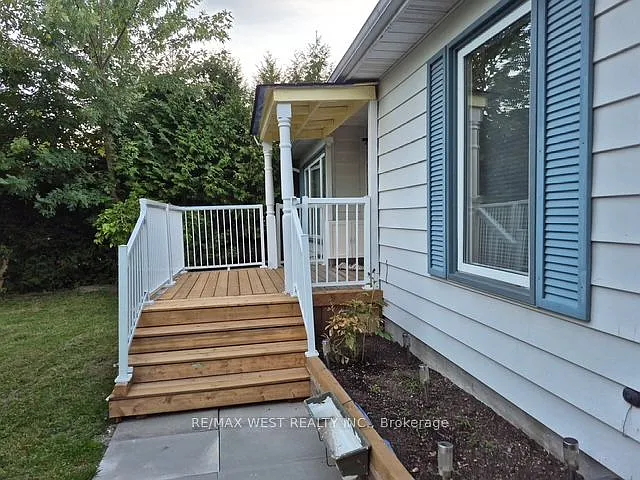 3 bed, $2,700 — Photo 3