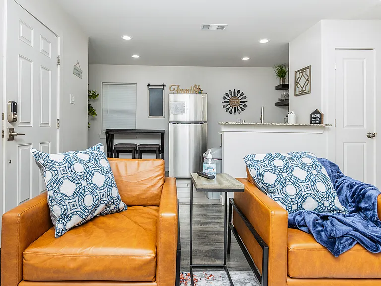 5705 Pickfair Cir — Photo 5