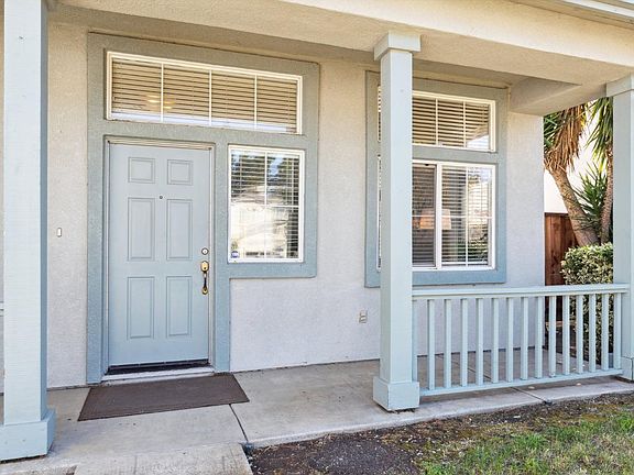 4th image of 2780 Oxford Ln