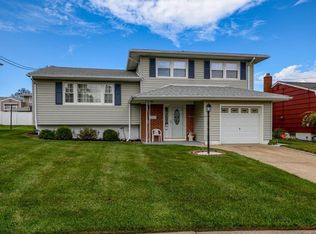 889 Rowson Ave, Perth Amboy, NJ 08861