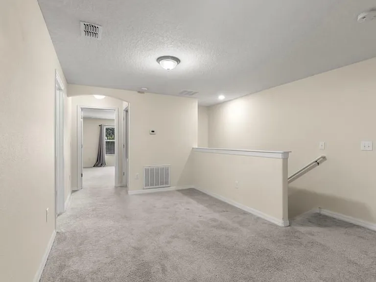 11854 Greengate Dr — Photo 9