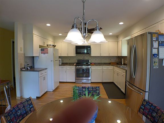 3rd image of 1654 Caro Lake Dr