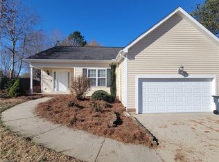 2313 Duck Crossing Dr, Graham, NC 27253