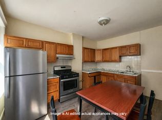 35 Abbotsford St #3, Dorchester, MA 02121