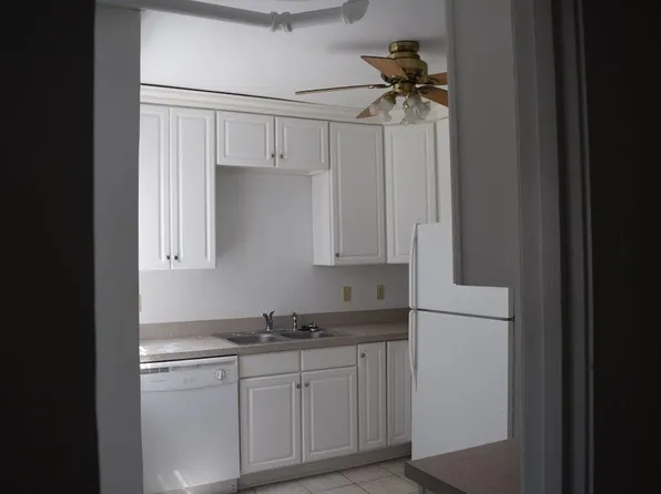 66 Post St, Newport News, VA 23601