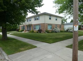 408 Vollrath Blvd, Sheboygan, WI 53081