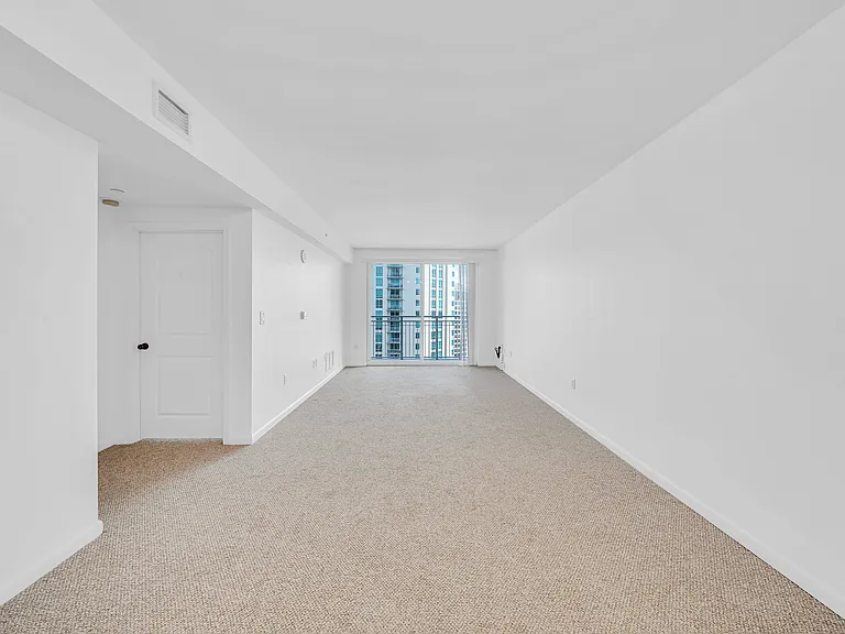 7350 SW 89th St #2008S — Photo 4