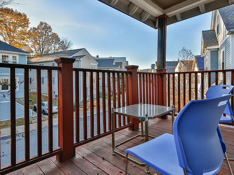 186 Calumet St #2 — Photo 4