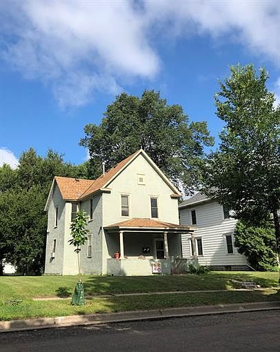 1st image of 2618 Jackson St NE #2