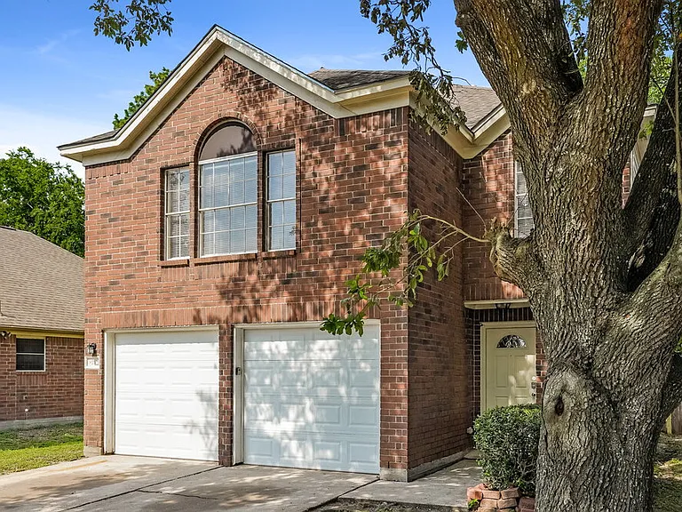 8710 High Mountain Dr — Photo 4