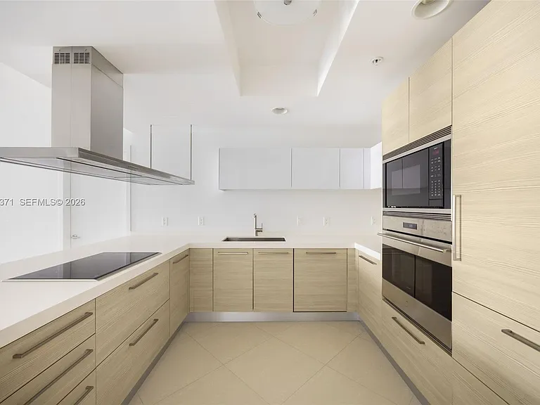 17301 Biscayne Blvd #1704 — Photo 7