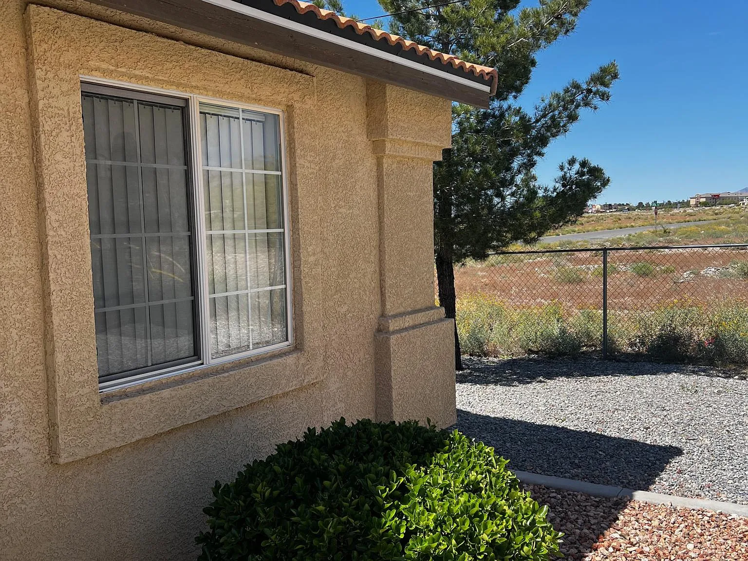 Five Feathers St, Pahrump — Photo 2