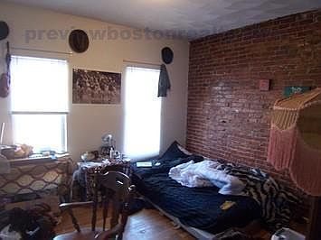 2nd image of 18 Alcott St #D1