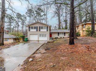 2202 Troutdale Dr, Decatur, GA 30032