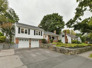 140 Governors Rd, Milton, MA 02186
