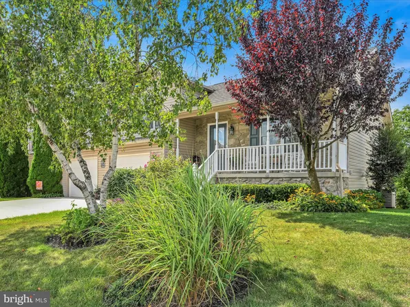 428 Clover St, Etters, PA 17319