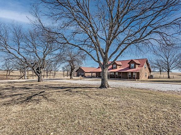 2nd image of 176464 N 2920th Rd