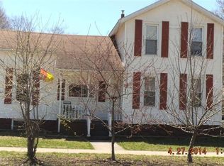209 W Telegraph St, Dowagiac, MI 49047