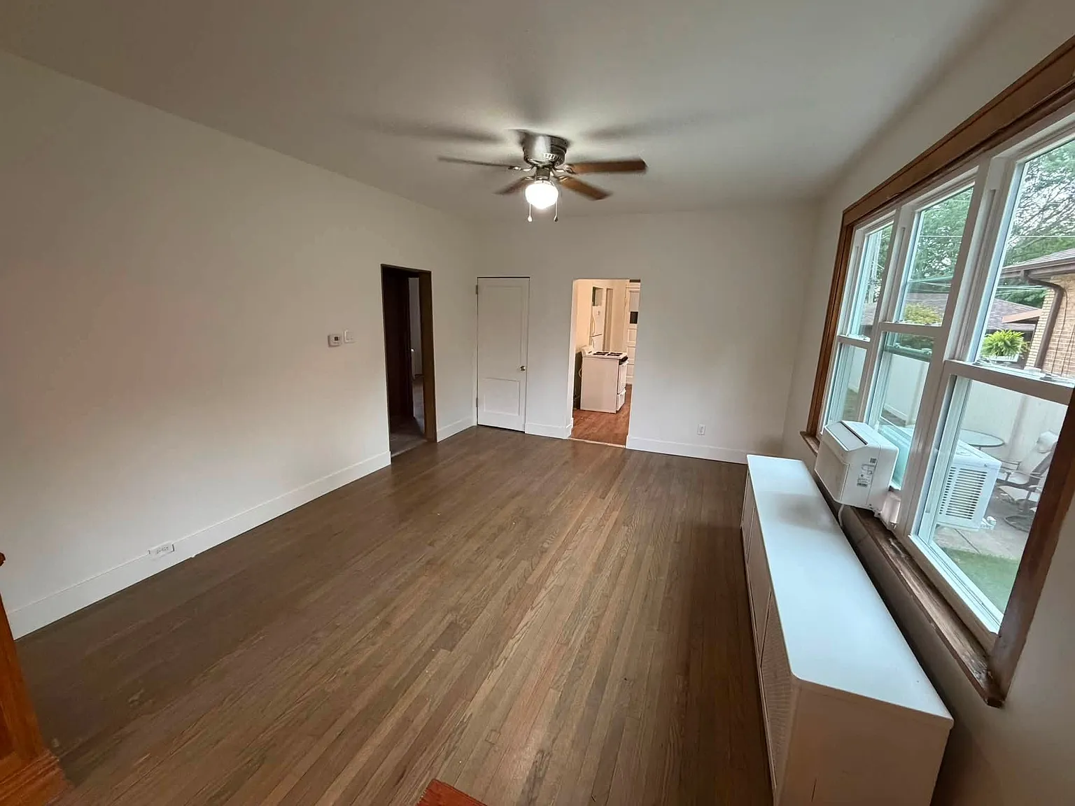 2 bed, $1,700 — Photo 4