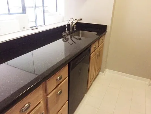 Rented by R New York | media 8