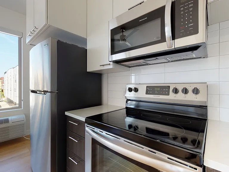 Proto Apartments — Photo 12