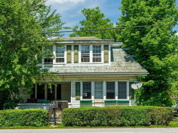 2945 Lincoln Hwy E, Gordonville, PA 17529