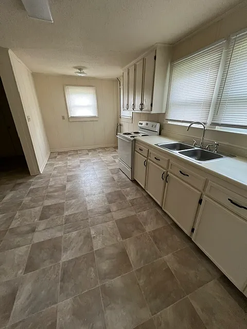 2 bed, $850 — Photo 4