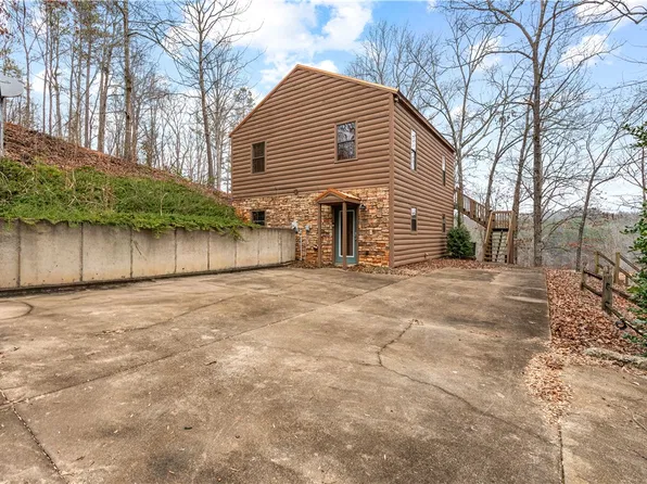 196 County Road 313, Wedowee, AL 36278