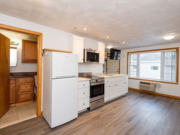 4th image of 120 County Rd Unit 28