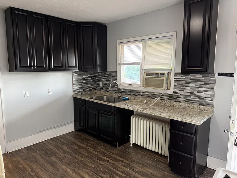 407 Elm Rd #2 — Photo 1