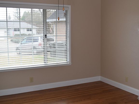 Master Bedroom Picture #2