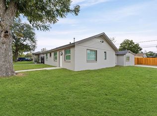 2202 Des Jardines St, Houston, TX 77023