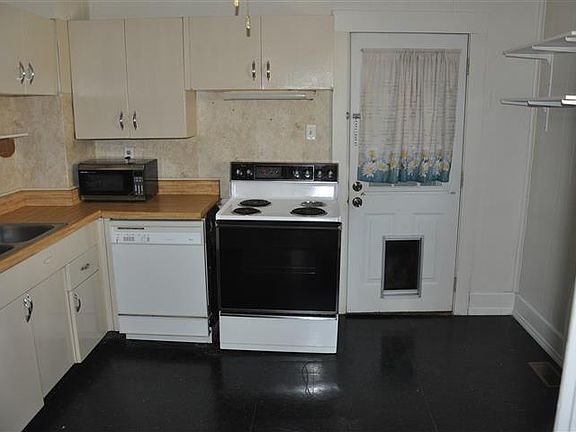 4th image of 1412 S Midland Heights Pl